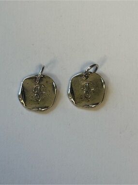 NWOT. Waxing Poetic Sterling Silver ‘P’ Initial Charm (1)